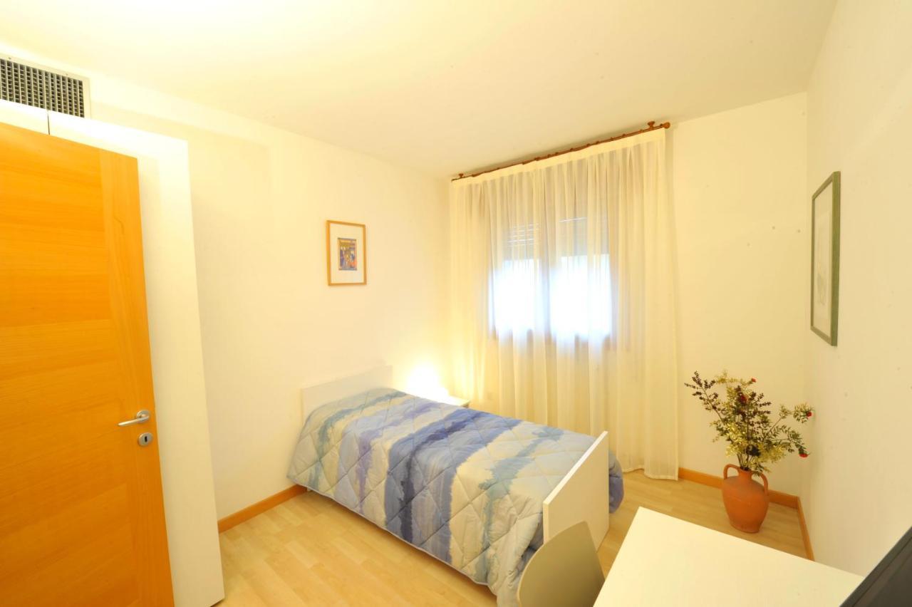 Ponte San Nicolò Bed And Breakfast La Sosta الغرفة الصورة